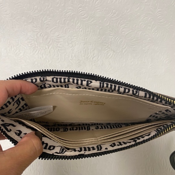 Juicy Couture Medallion Jacquard Remy Wristlet - Picture 3 of 4